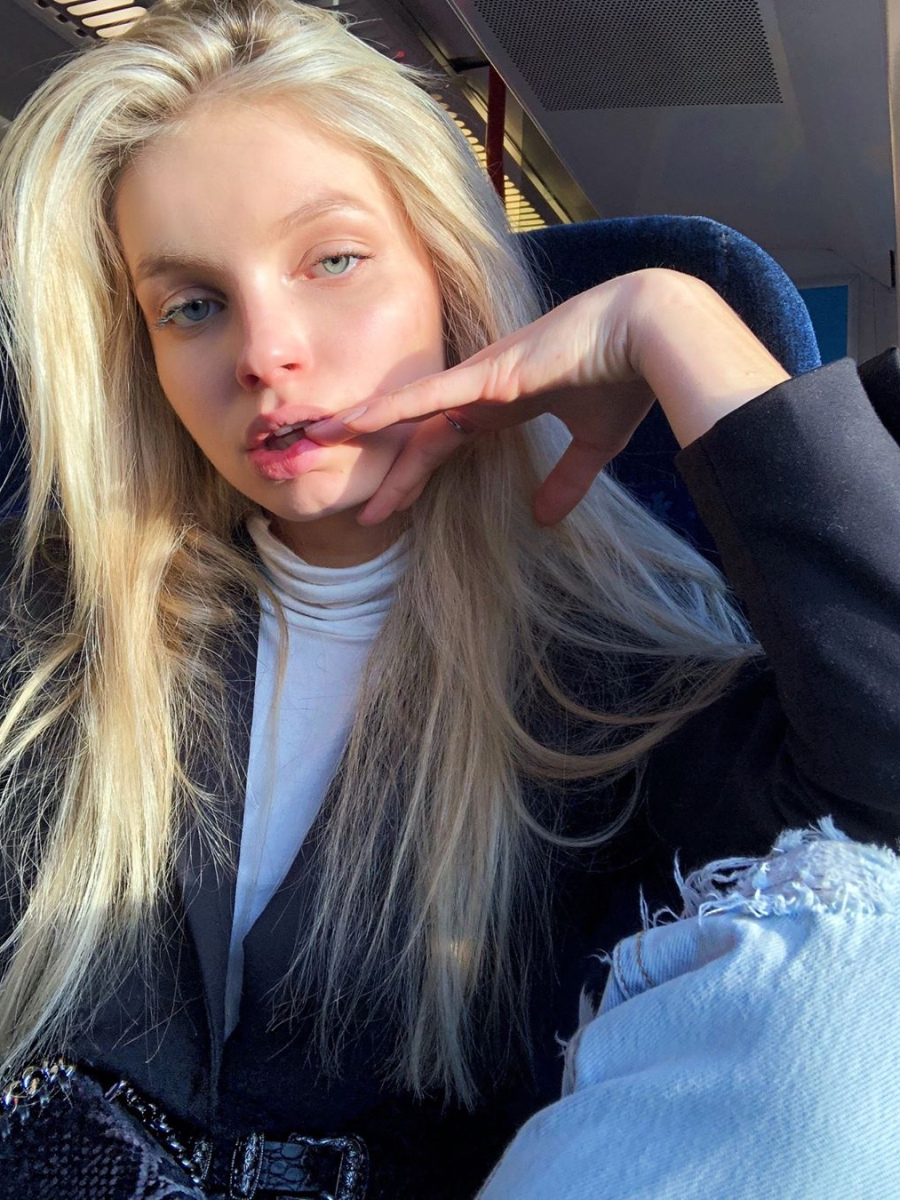 Анна